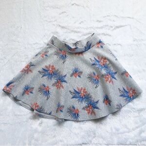 Like New LOGG Gray Floral Skirt, size 12-14Y
